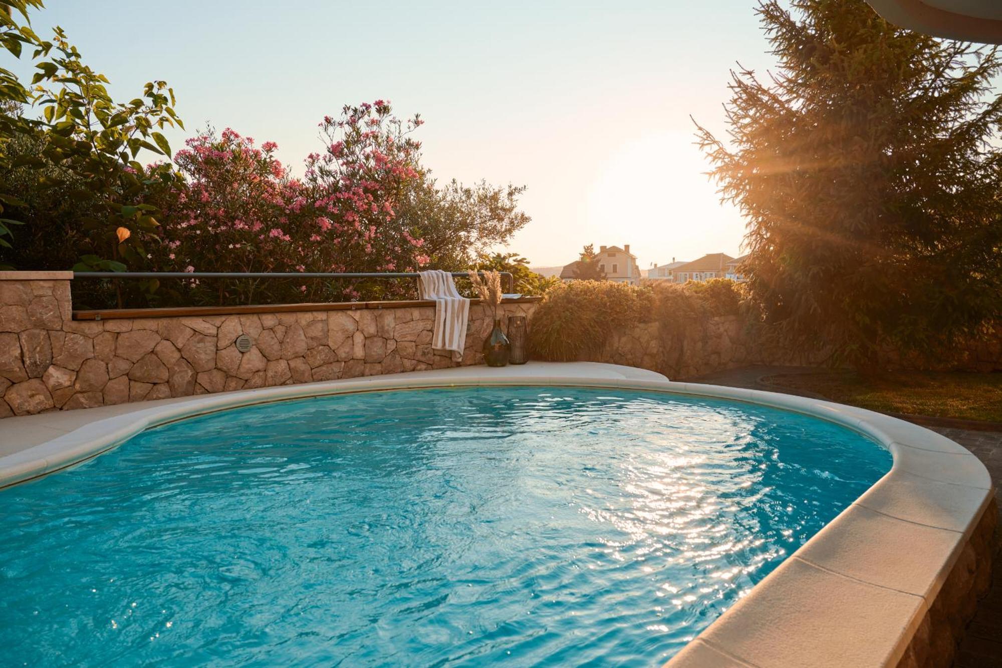 Luxurious City Retreat With Pool Šibenik Екстериор снимка
